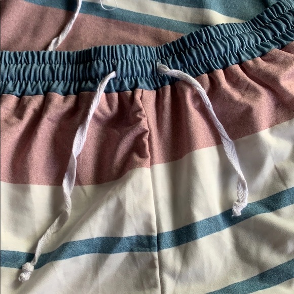 Striped Hoodie Set - Picture 4 of 6